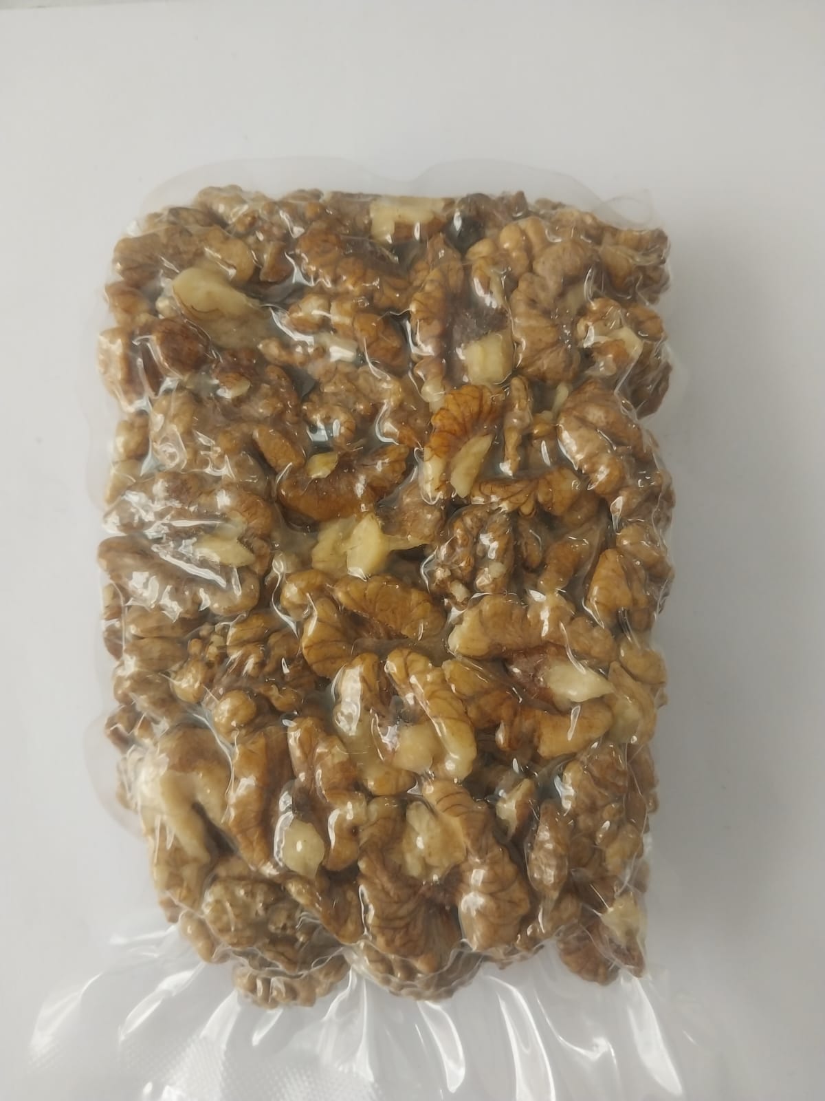 Kashmiri Walnut Kernel – Light Brown